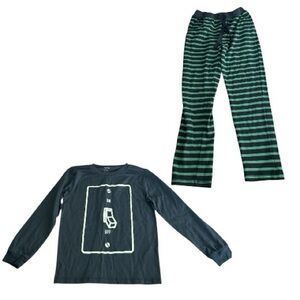 🟢GAP: Boy’s 10, “On/Off” theme PJ top w/matching striped bottoms, preowned🟢